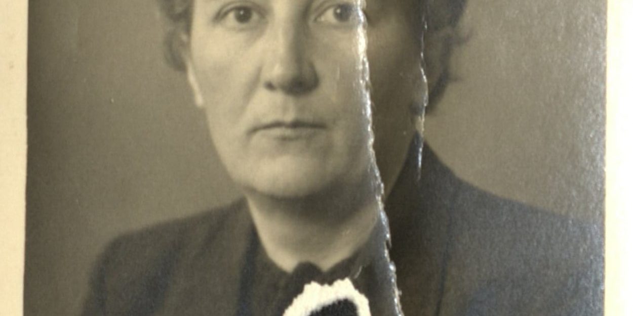 Abb. 1: Foto aus der Personalakte von Anne Pillmann, 1942 (Stadtarchiv Duisburg Best. 103A/7926)