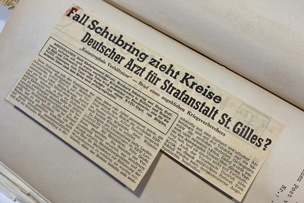 In lokalen Presseberichten wurde Schubrings Beteilung an NS-Verbrechen und die Rechtmäßigkeit seiner Verurteilung durch den Sprachgebrauch von "angeblichen Kriegsverbrecher" infrage gestellt. Stadtarchiv Duisburg Best. 24, Nr. 5.122, Bernhard Schubring