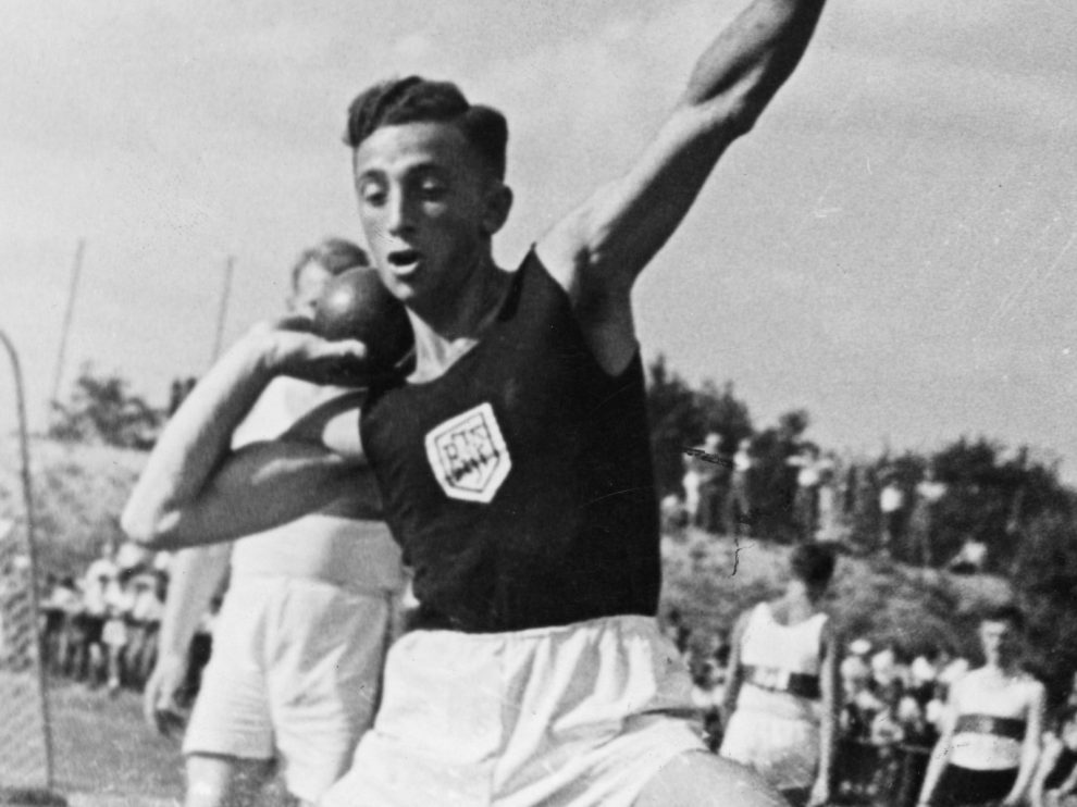 Walter Burg, Mitglied des Leichtathletikverbandes im Reichsbund Jüdischer Frontsoldaten RjF, im Wettkampf mit 1935, Copyright Bildarchiv Pisarek/ akg-images